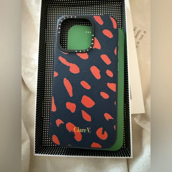 Clare V X casetify navy and poppy jag iPhone 15 Pro Case NWT - Picture 6 of 6